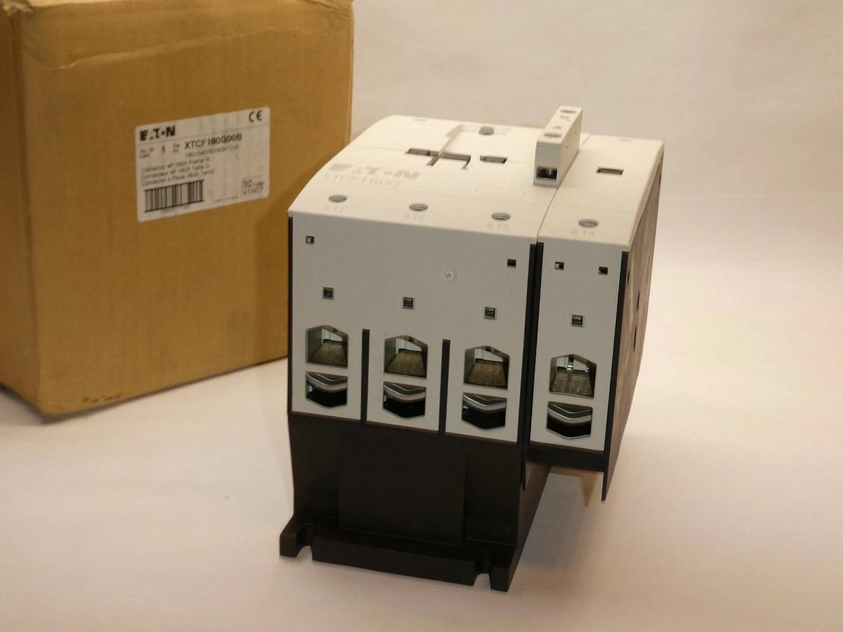 Used (New) Eaton XTCF160G00B  4 pole 160 Amp Contactor 190-240 Volt Coil
