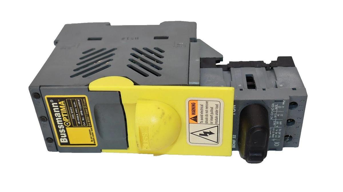 Used BUSSMANN OPTIMA OPM-1038RSW Fuse Holder & Disconnect Switch BDNF 32 Switch