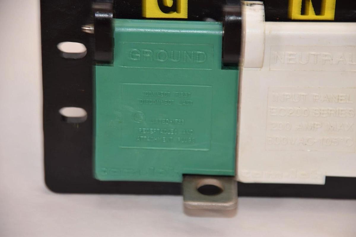 Used Crouse-Hinds Eaton Cam-Lok Posi-Lok Panel E0200 Series E0200-1885 6 receptacle