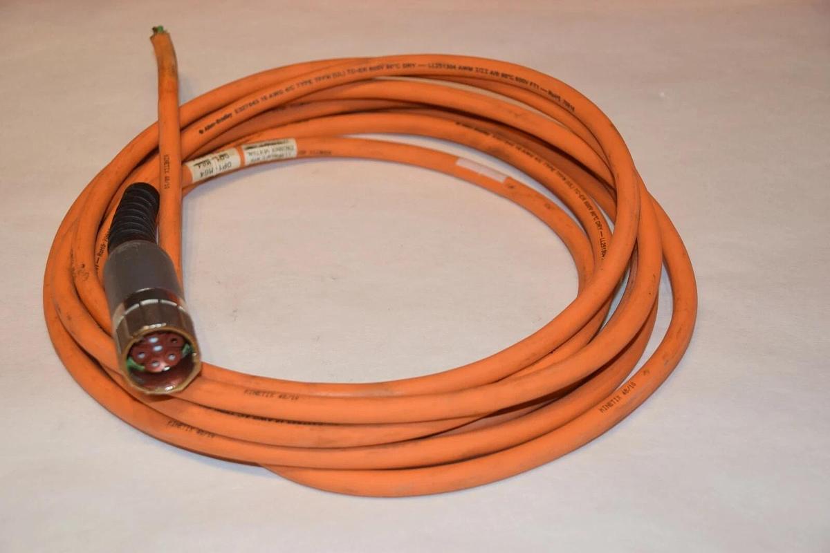 Used ALLEN BRADLEY 2090 2090-CPWM7DF-16AA60 SERIES A 16' CABLE