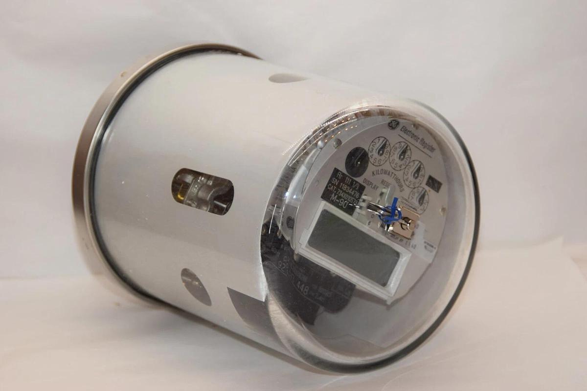 (NEW) GE GENREAL ELECTRIC 702X016266 M-90 4 Wire Three Stator Watthour Meter