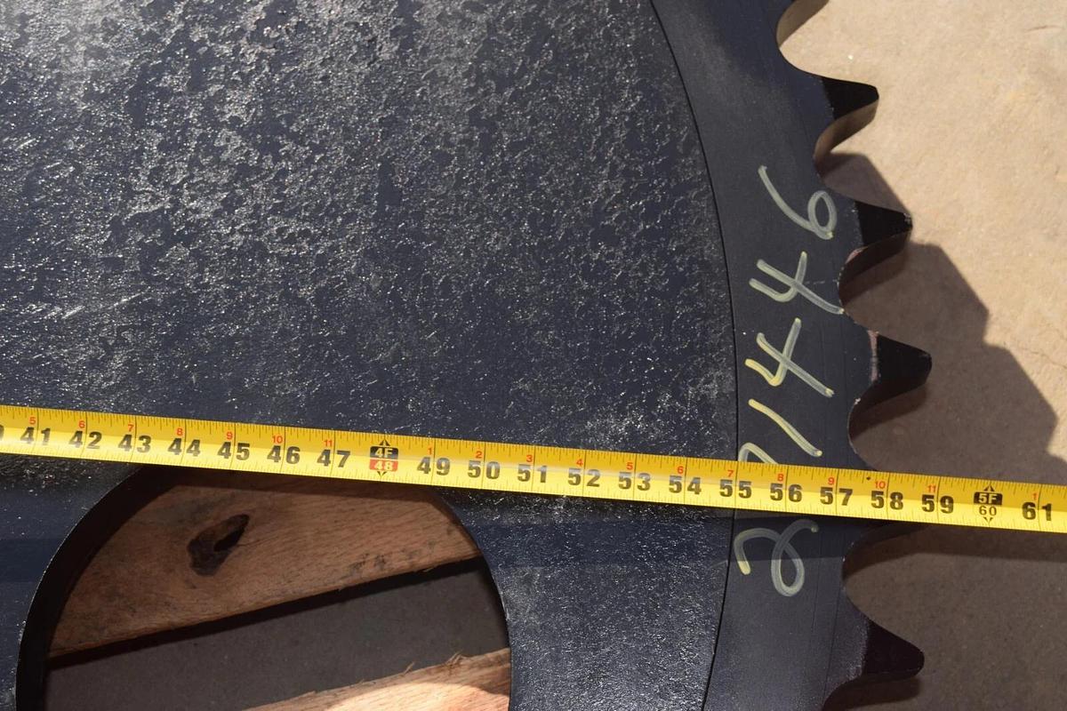 MARTIN 240A60 x B112 X 4-15/16"  240A60xB112 Roller Chain Sprocket (NEW)