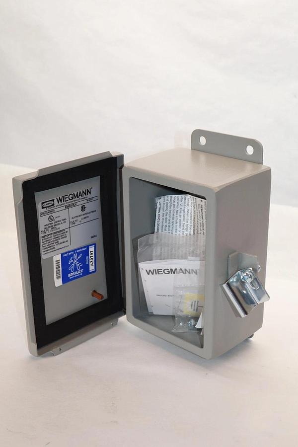 (NEW) WIEGMANN Hubbell B060403CH TYPE 12 Enclosure 6" X 4" X 3"