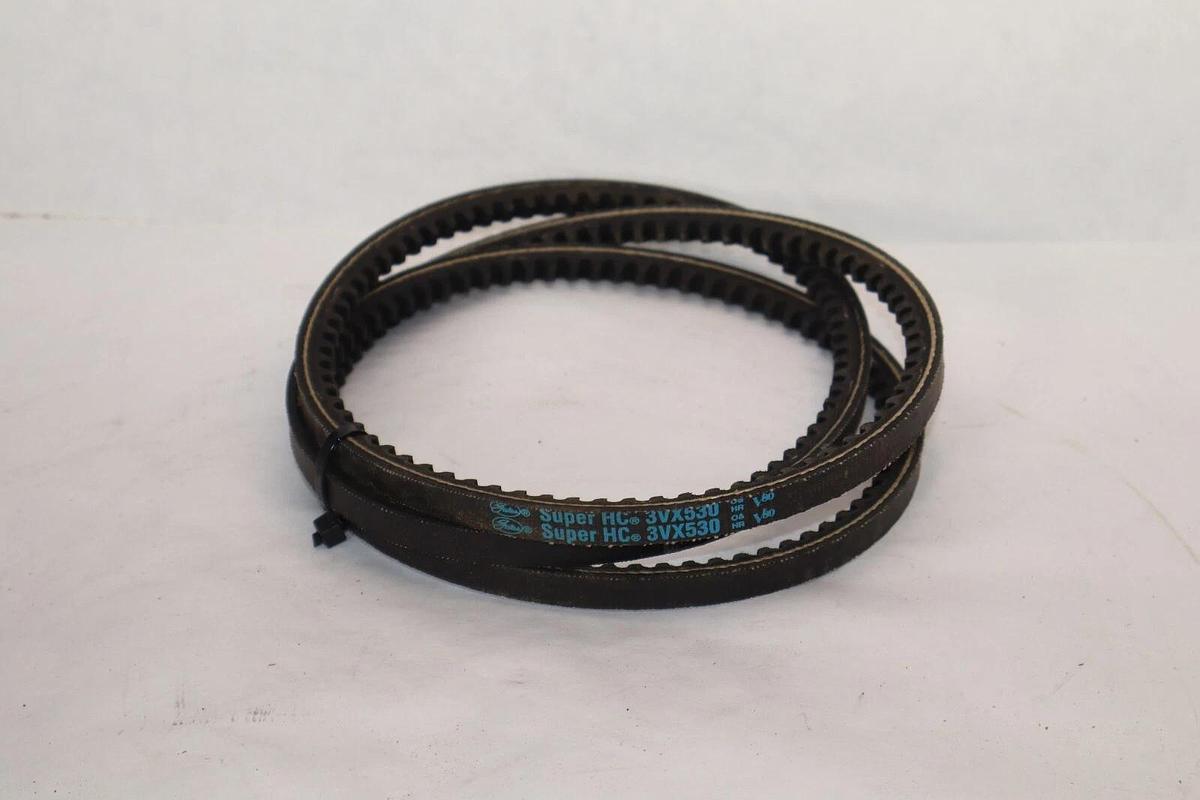 (NEW - Lot of 2) GATES 3VX530 Super HC Cogged V-Belt USA