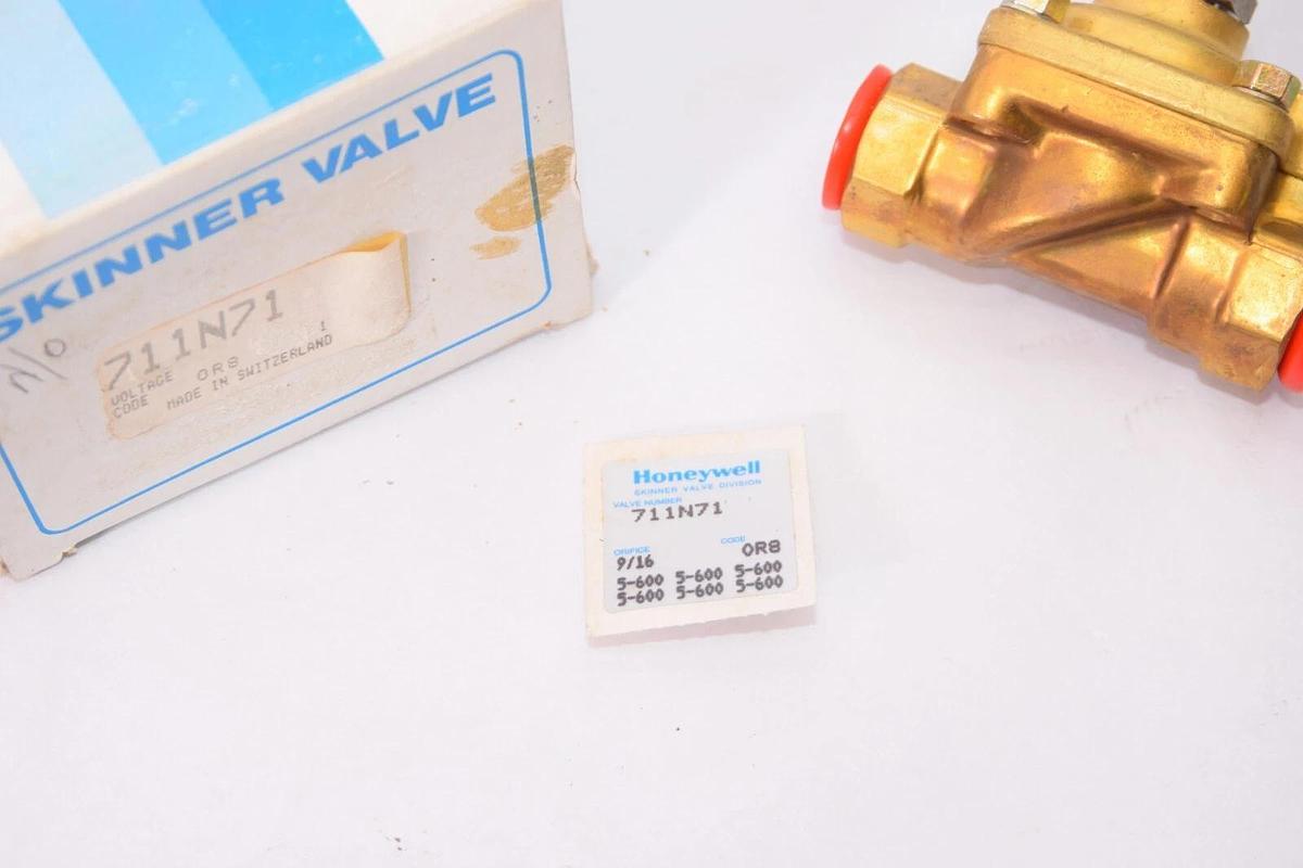 (NEW) HONEYWELL / SKINNER 711N71 9/16 Orifice  Valve