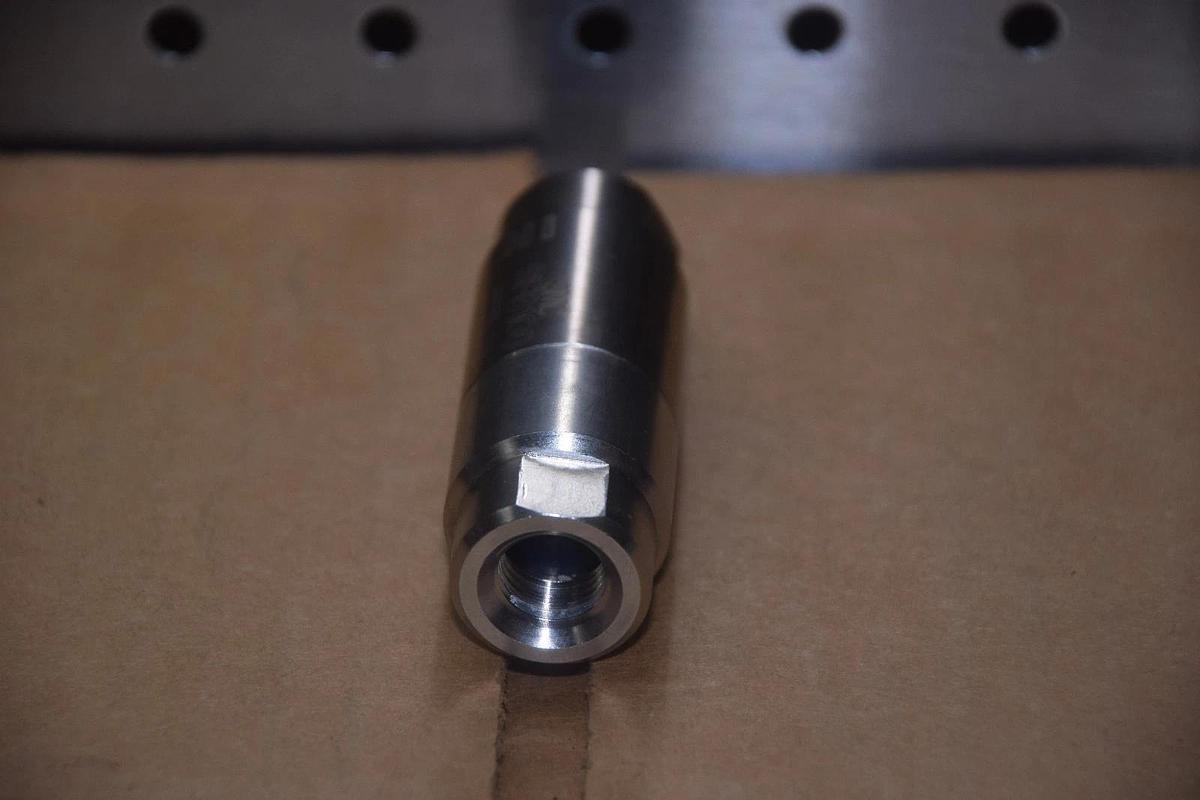 SMC SUCTION VALVE SFB100 NEW