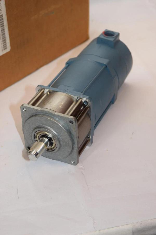 SUPERIOR SS451-1032 Synchronous Motor Slo-Syn Motor 1 Phase 120Vac (NEW)