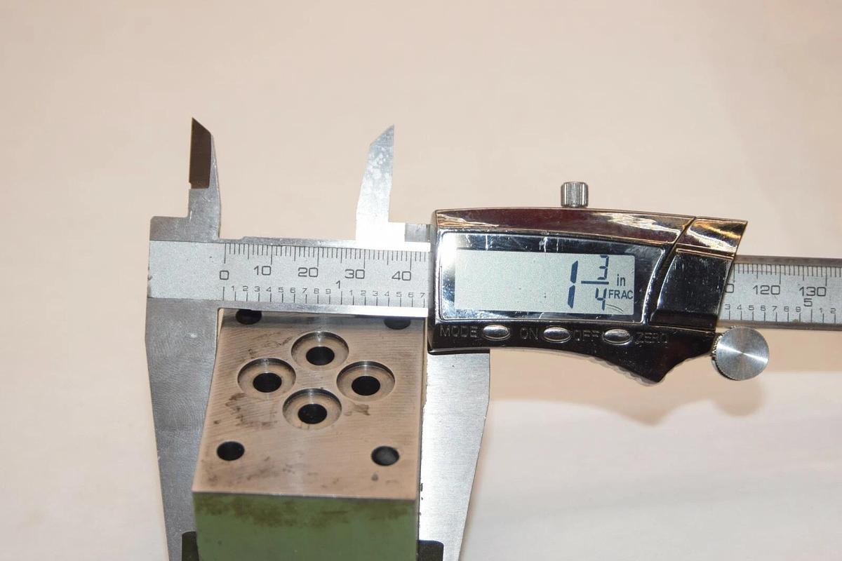 Used REXROTH Mannesmann 169777 Block Valve