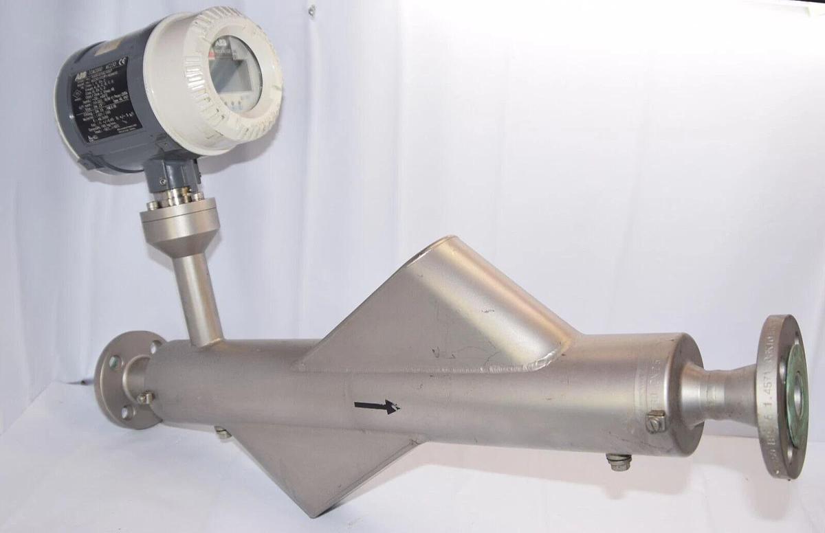 Used ABB FCM2000 MC230 MC22948 DN25/ASME CL 50 Flow Meter MC23011F25P11AEAAA1G Sensor