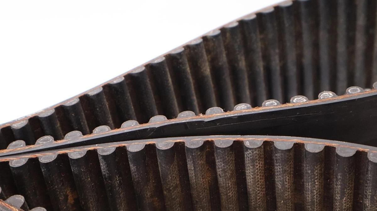 (NEW) GATES 2590-14M-85 , 259014M85 PowerGrip HTD Timing Belt