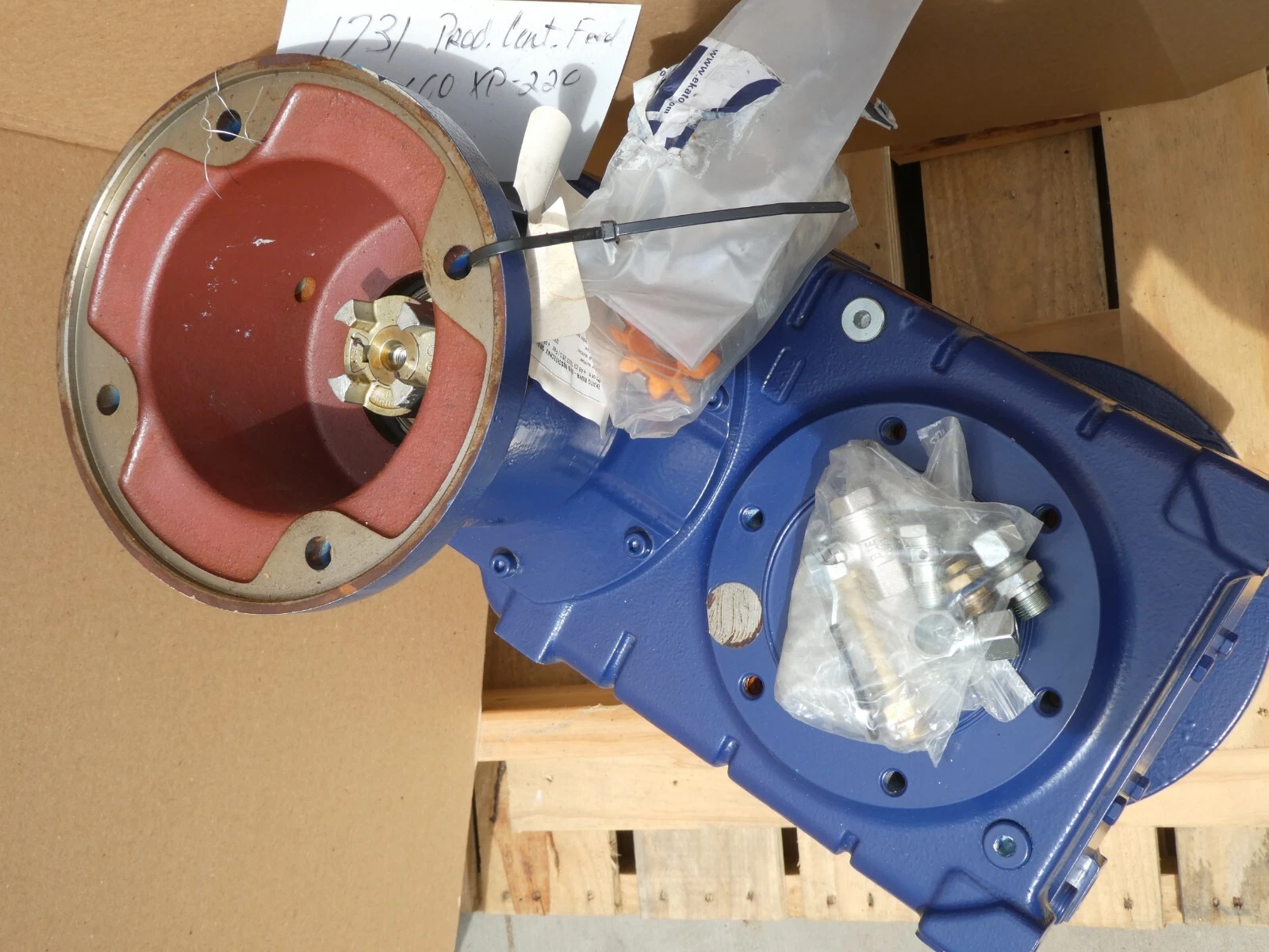 New, Siemens Flat Gearbox 2KJ1911-0F for Ekato 1-1731 2KJ1911-OF Motox