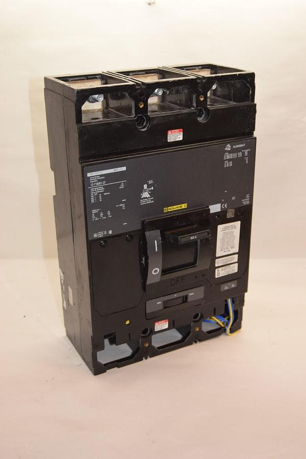 Used Square D MH 800A 800 Amp A Circuit Breaker 12-718001-37 1271800137 MH800A