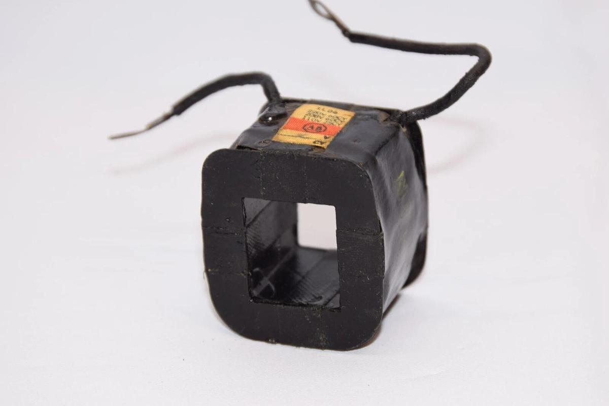 (NEW) ALLEN BRADLEY 1L06 110/208/220V , 25/60/60cy Coil