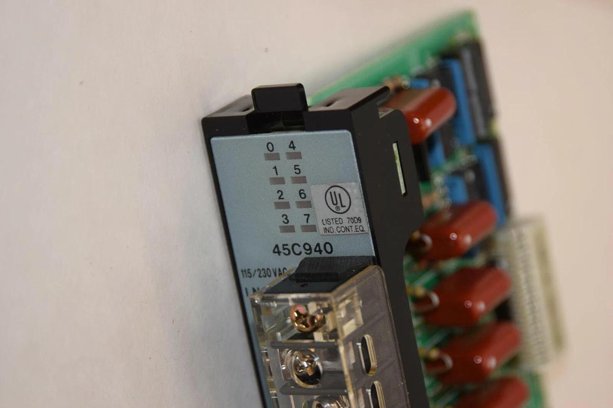 (NEW) RELIANCE 45C940 33016137-3 115/230Vac Shark Input Module