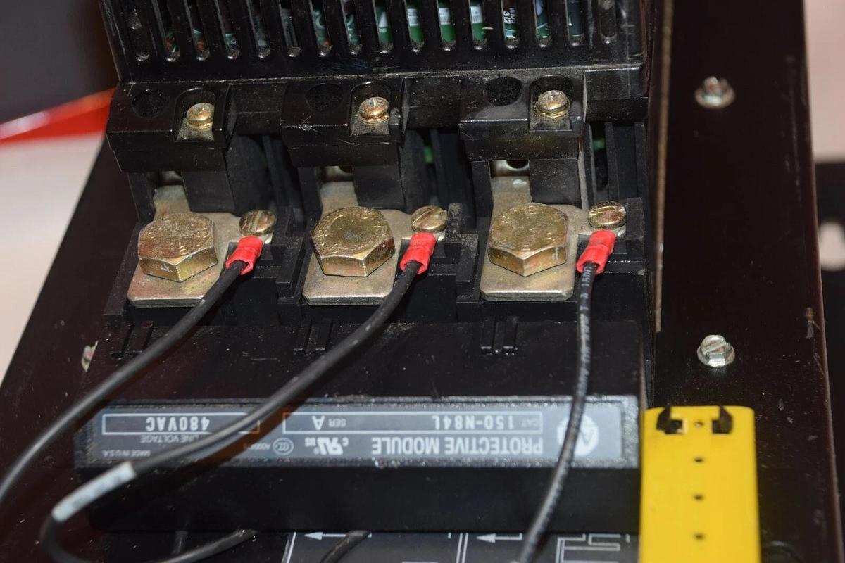 Used ALLEN BRADLEY SMC Dialog Plus  150-B97NBDB-8B / 150B97NBDB8B