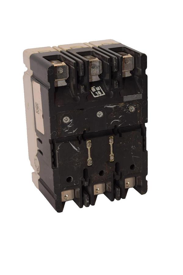 Used Eaton FD3225K Circuit Breaker 225A 225 Amp 3P 600V FD-K w/ shunt trip SNT1RP08K