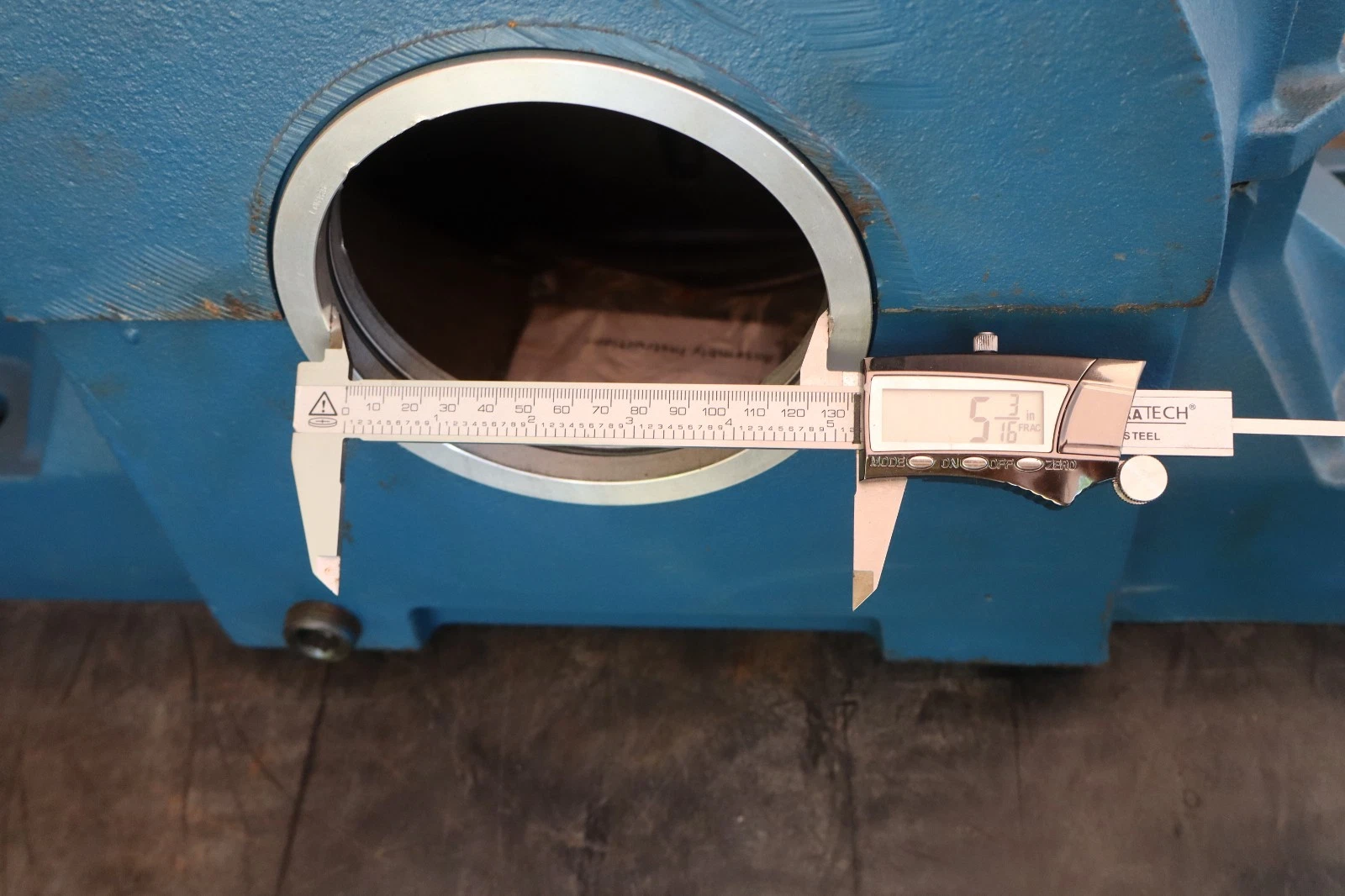 SKF Pillow Block HOUSING 4-Bolt SAF630 SAF-630 SAF 630 Split Plummer 2 Piece NOS