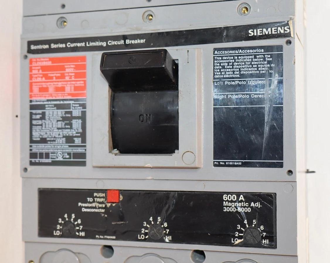 Used Siemens ITE I-T-E Sentron Breaker CLD63B600 600A 600 Amp 600v CLD6-A 3p DMG READ