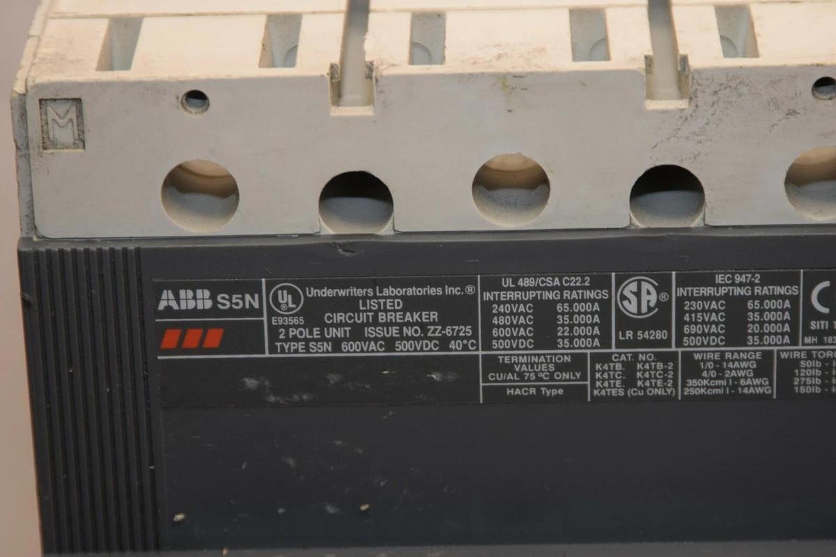 Used ABB 2P Circuit Breaker SACE S5 S5N 600Vac 500Vdc 400A 400 Amps 400 A ZZ-6725