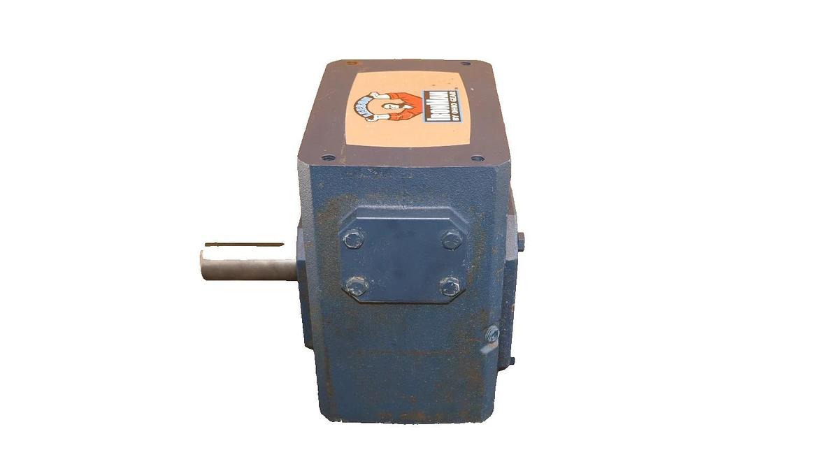 OHIO GEAR BOX IRONMAN SPEED REDUCER B832-30-R 3.08HP 30:1 (New)