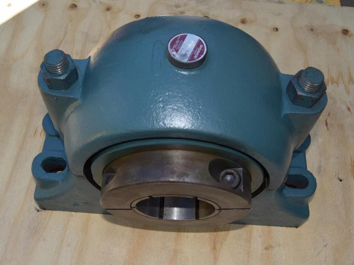 Dodge Reliance 4 Bolt Pillow Block Bearing Housing 4-7/16" 4 7/16 NEW