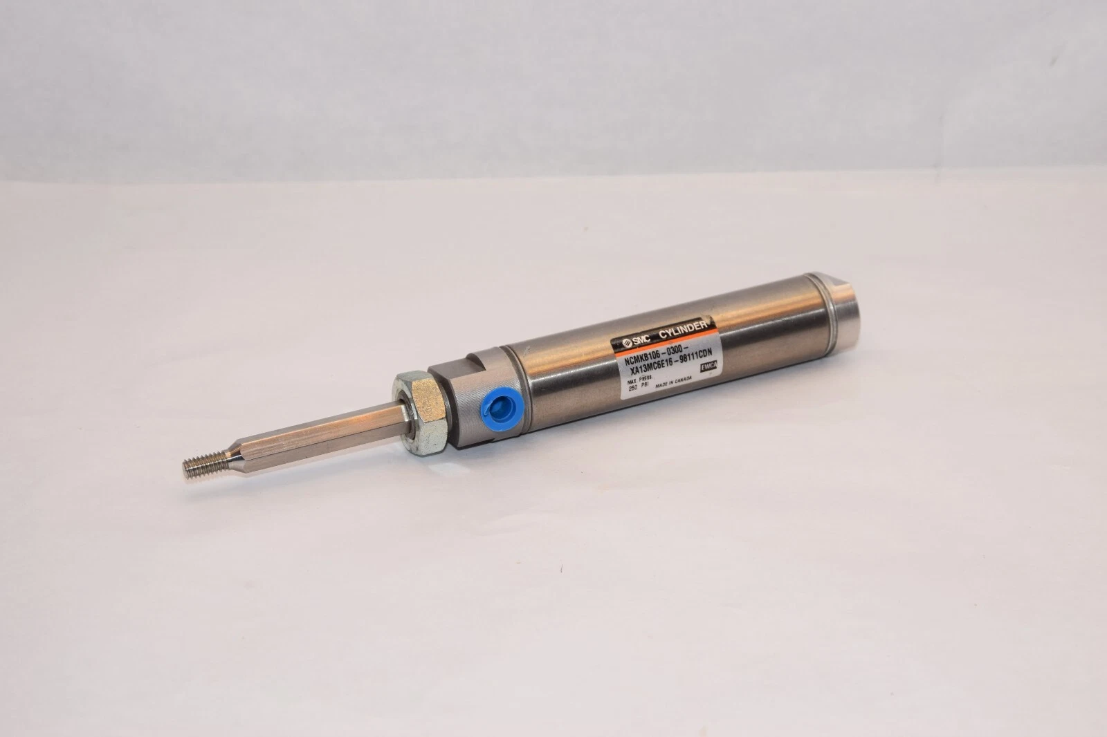 (NEW) SMC NCMKB106-0300-XA13MC6E16-98111CDN 250psi Air Cylinder