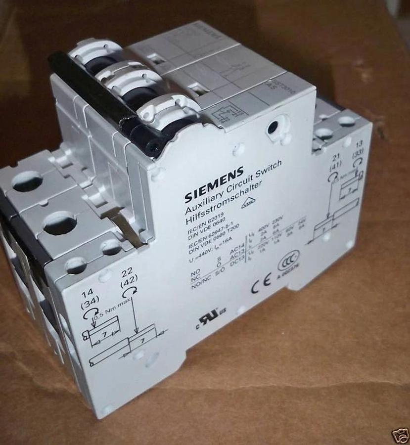 Siemens 5SY62 MCB D2 5SY62MCBD25 SY6202-8 w 5ST3010-AS   NEW