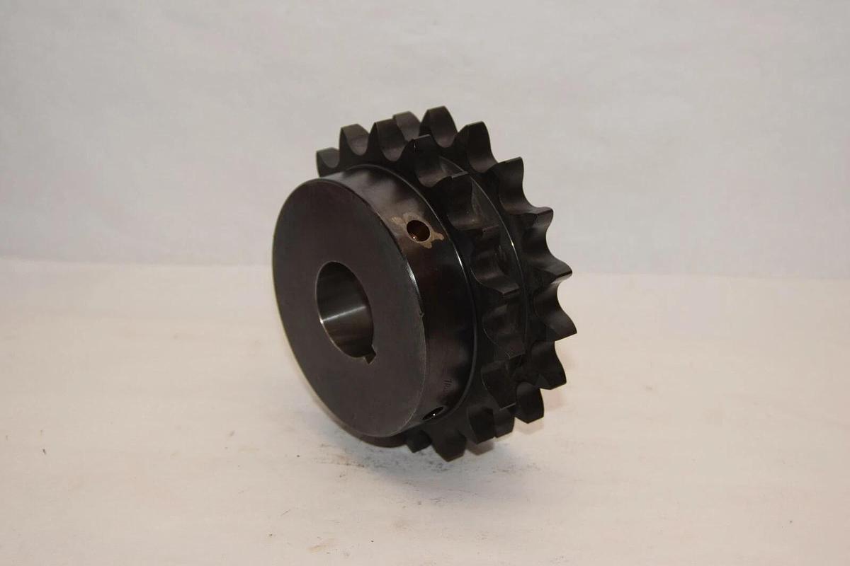 (NEW) MARTIN D80B18H 18 Teeth 1-3/4" Bore Double Row Sprocket