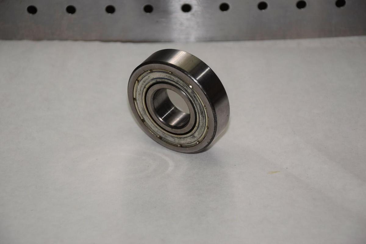 (NEW) SKF 6305/C3 6305 C3 SEALED BEARING