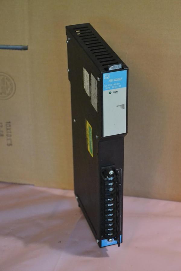 Used SQUARE D SY/MAX INPUT MODULE 8030 RIM-121R 8030RIM121R SER. D1 5VDC 1500mA
