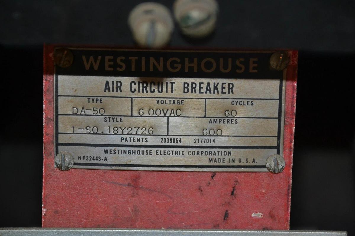 Used Westinghouse DA-50 DA50 Air Breaker 600a 600 amp 1-so.18y2726  siemens limitrip