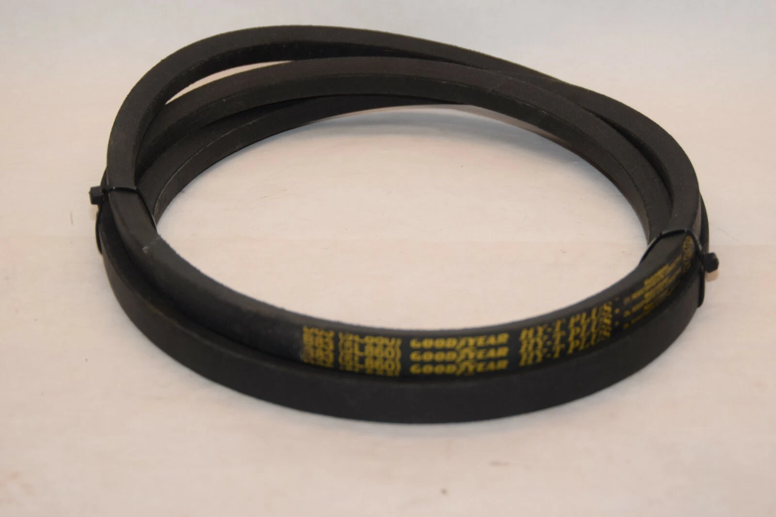 (NEW) GOODYEAR 5L860 Hy-T Plus V-Belt