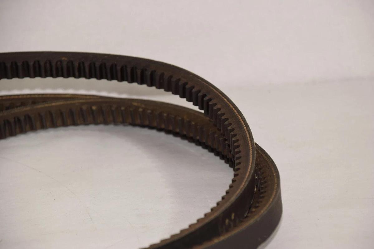 (NEW) GATES BX96 , 9013-2096 Tri-Power Cog V-Belt USA