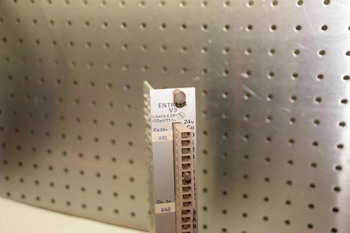 Used NUM SORTIES Entrees V3 Card  201182  (for 750 NUM)