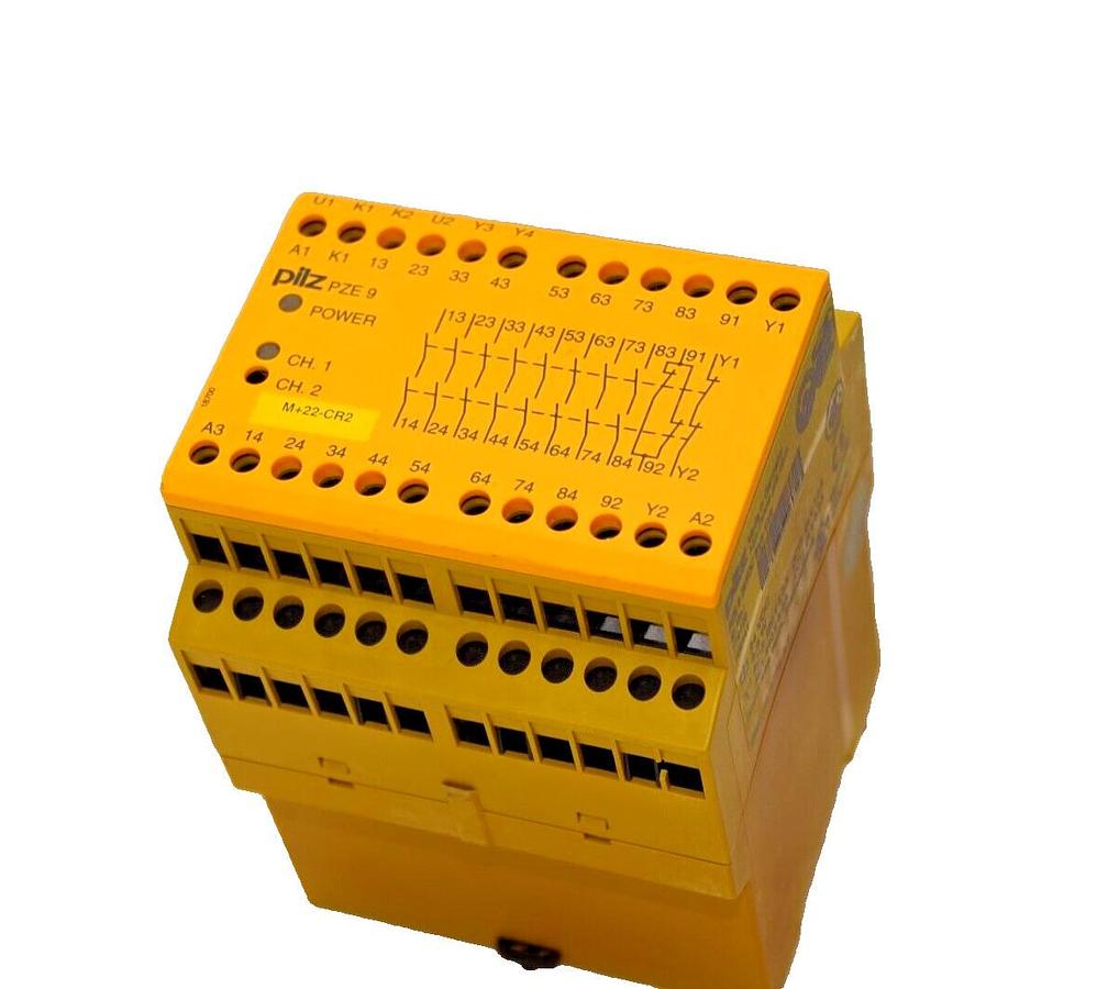 Used PILZ PZE9 24vdc 8n/o 1n/c PZE924vdc8n/o 1n/c 3.5w Safety Relay