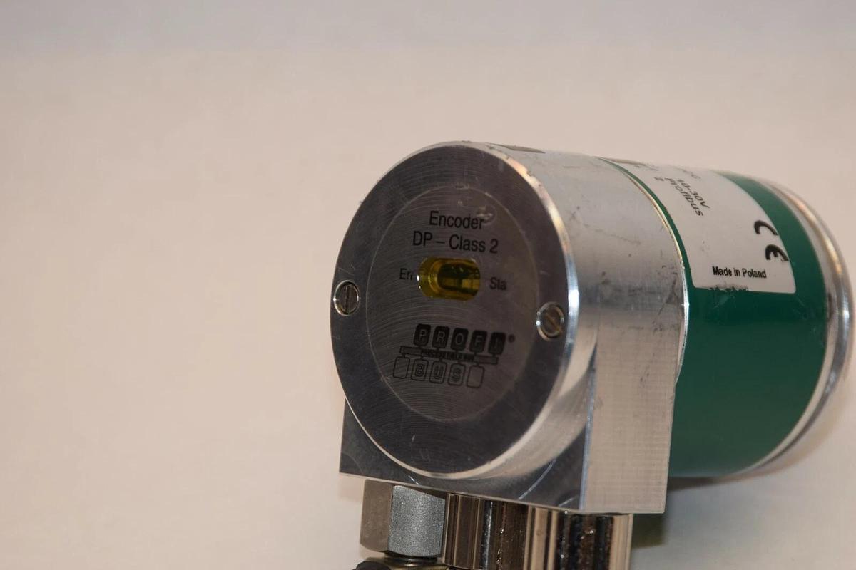 Used Posital GmbH Encoder OCD-DPB1B-0012-C100-0CC  10-30V