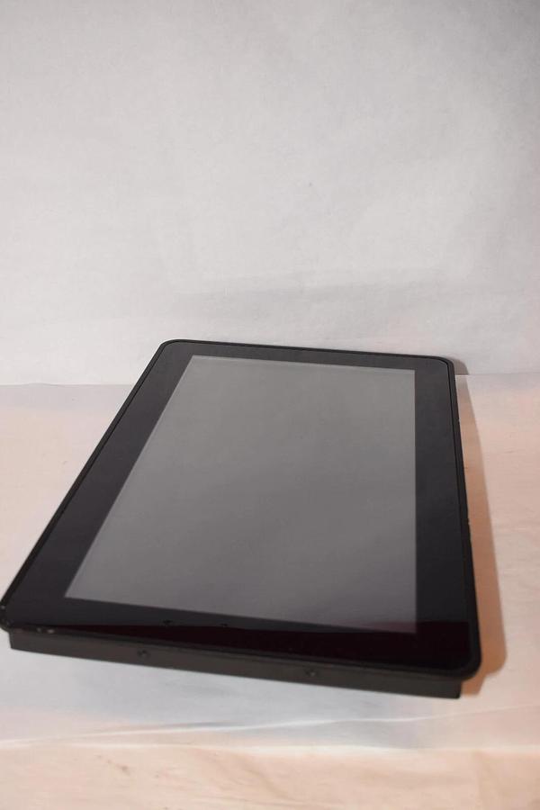 Used ADLINK X4D-3365-199 12V 7A All In One Panel PC  Windows *Scratched Screen*