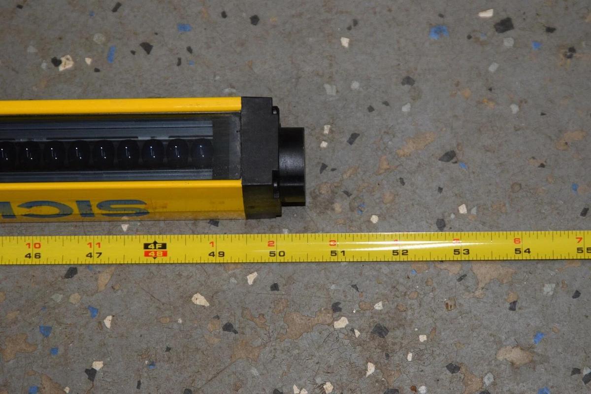 Used SICK C40S-1203AA300 C4000 Series 1200mm 24Vdc  Light Curtain Basic+