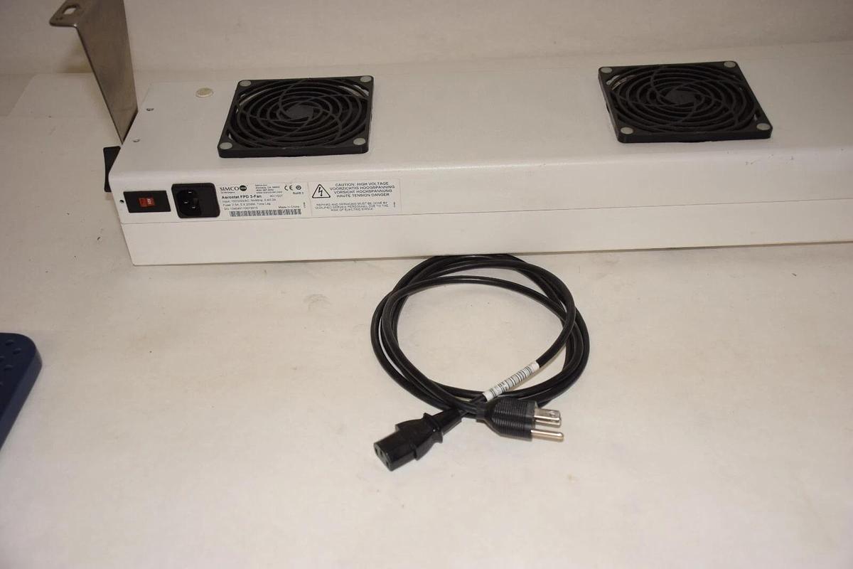 Used SIMCO ION 4011007 120/220v Aerostat FPD 3-Fan Ionizing Air Blower *READ*