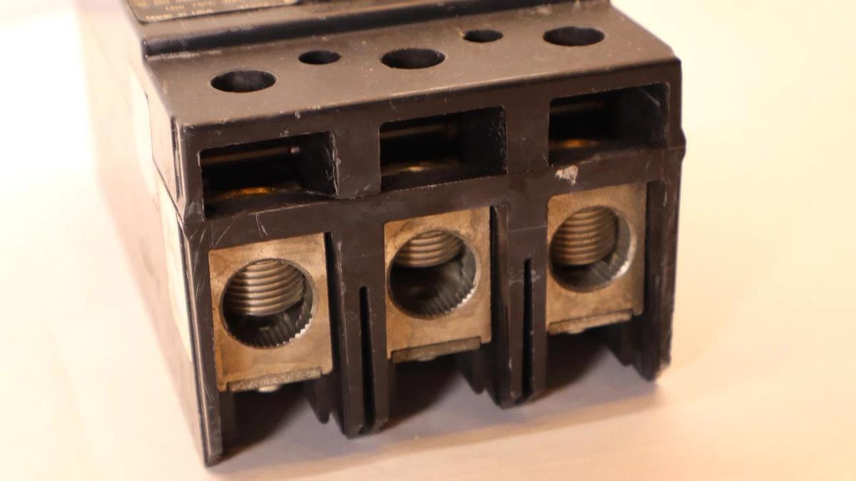 Used SQUARE D KDL32150 150A PowerPact Thermal-Magnetic Circuit Breaker