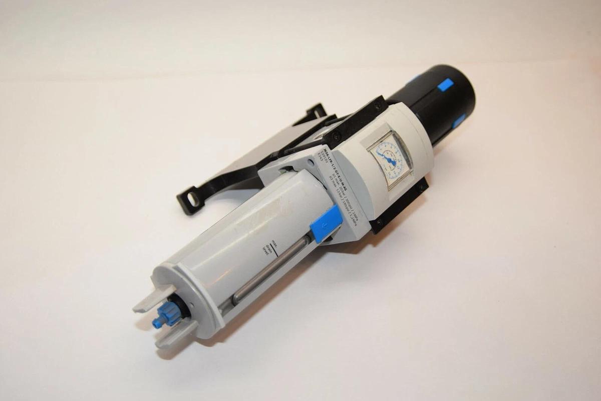 Used FESTO MS6-LFR-1/2-D7-E-U-M-AS 12/20Bar 180/300psi Filter Regulator