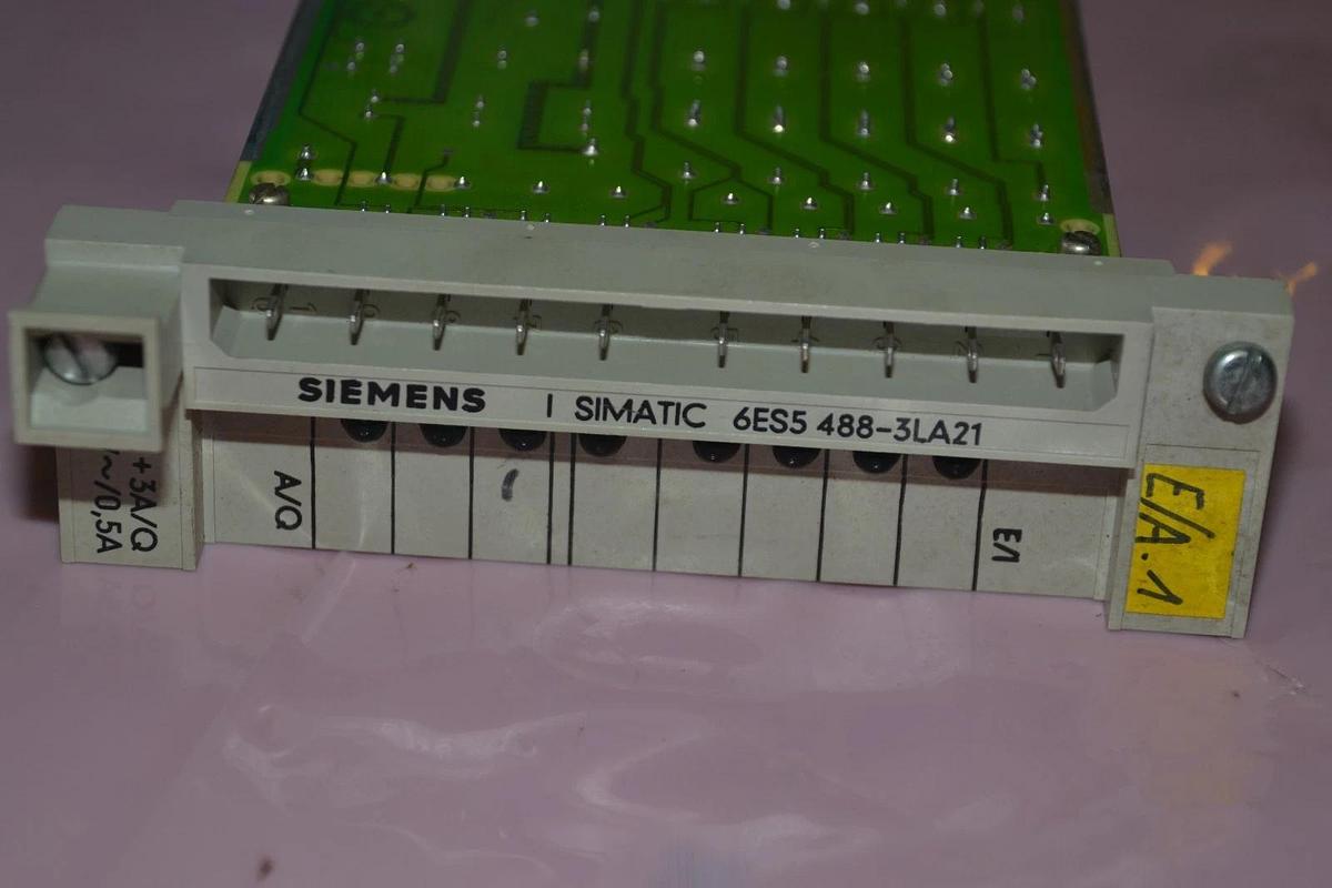 Used SIEMENS SIMATIC 6ES5 488-3LA21 6ES5-488-3LA21 5E/I + 3A/Q 115V .5A