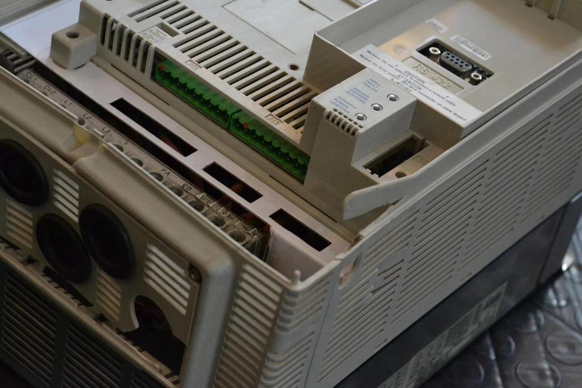 Used Telemecanique Altivar Drive ATV66D12N4 10/15hp 7.5/11KW (no keypad)