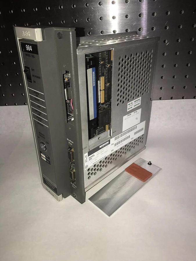 Used MODICON PC-L984-785 PROGRAMMABLE CONTROLLER with AS-E785-904 memory module 785L