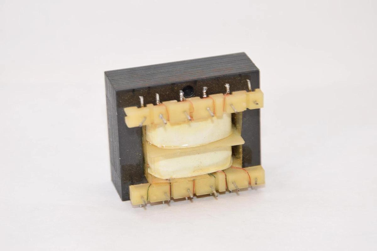 (NEW) 1647 989 9512 Class B130C Transformer