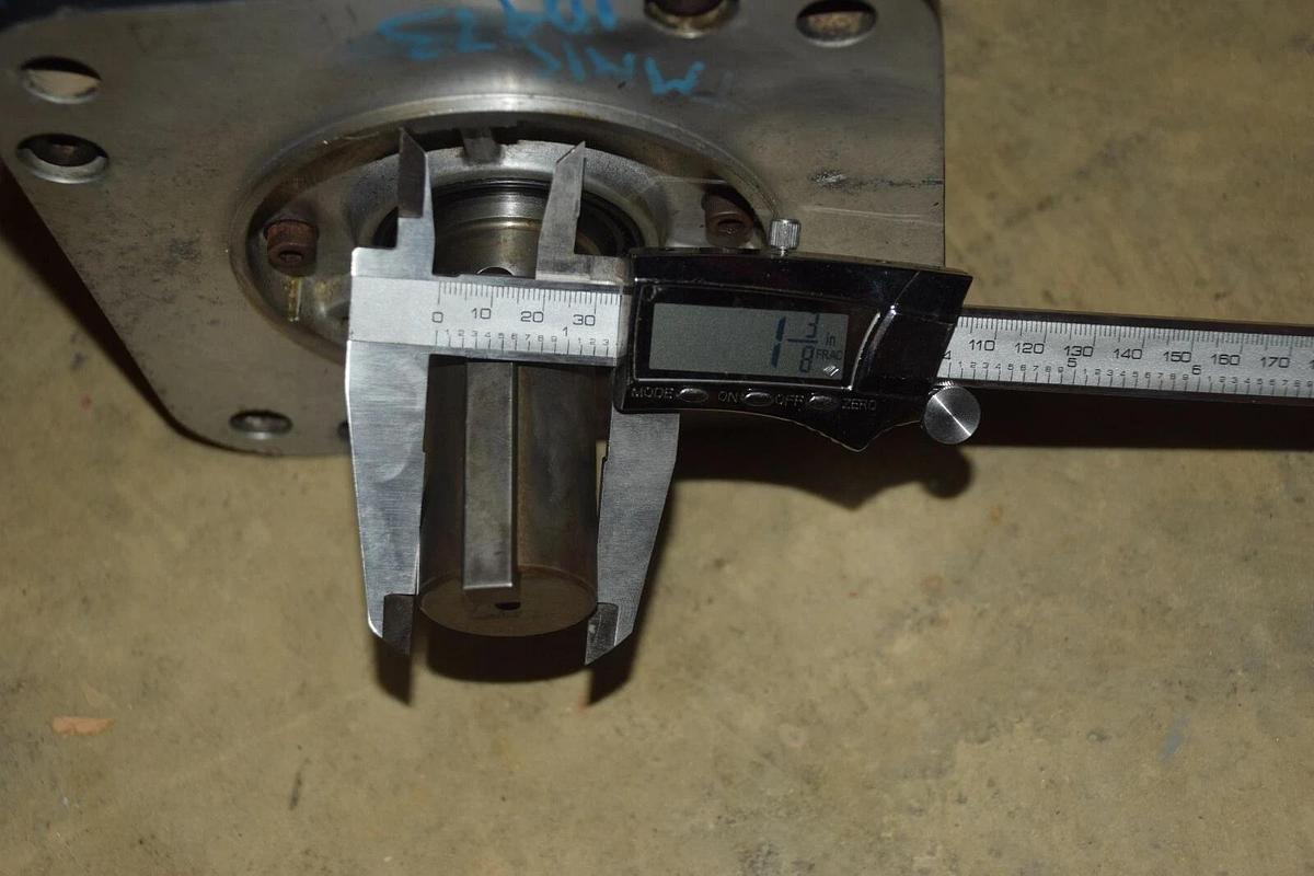 YASKAWA Servo Motor  USAMED-30MS2TD 3kW Encoder UTMAH-B15BSB