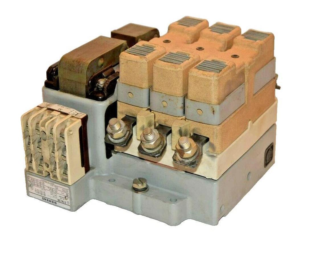 SIEMENS 3TA28 220V 60Hz Air Brake Contactor (NEW)