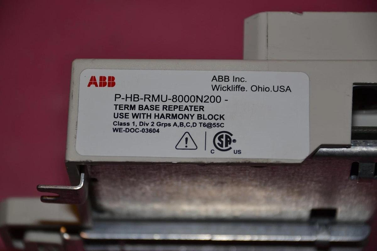 Used ABB MOUNTING BASE HARMONY RELAY P-HB-RMU-8000N200 PHBRMU8000N200 RMU-800