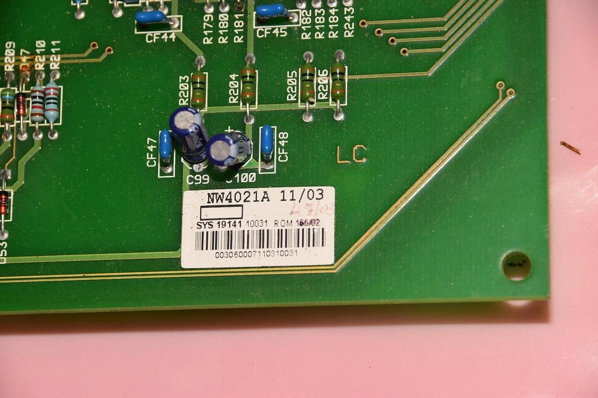 Used NEWAVE SA POWERWARE EXIDE NW4021A NW4021 A  CH-6572 11/03 47/03 BOARD CARD