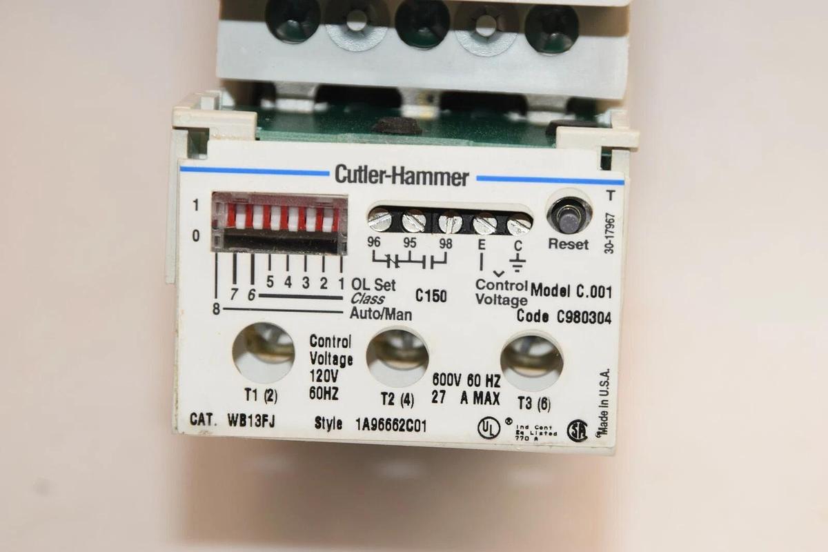 (NEW) CUTLER HAMMER W240M1CFC 3P 27A 3Phs Coil Contactor / OL Combo WB13FJ